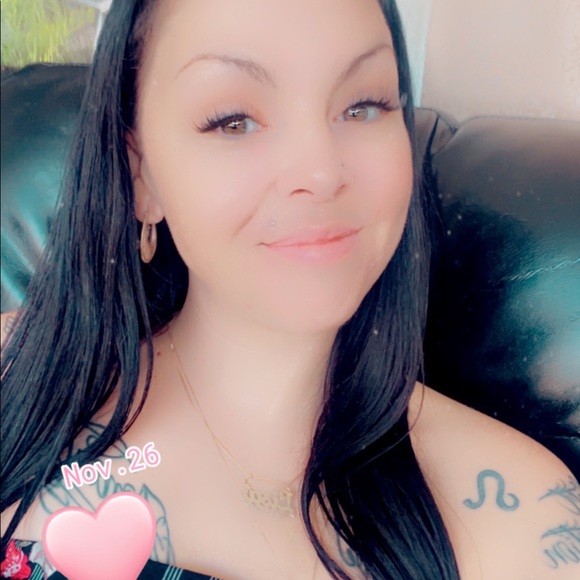 Meet your Posher, Lisa - Picture 1 of 1